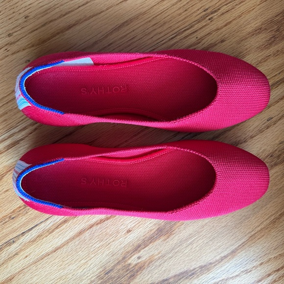 Rothy’s The Square ballet flats in Cardinal - Picture 3 of 8